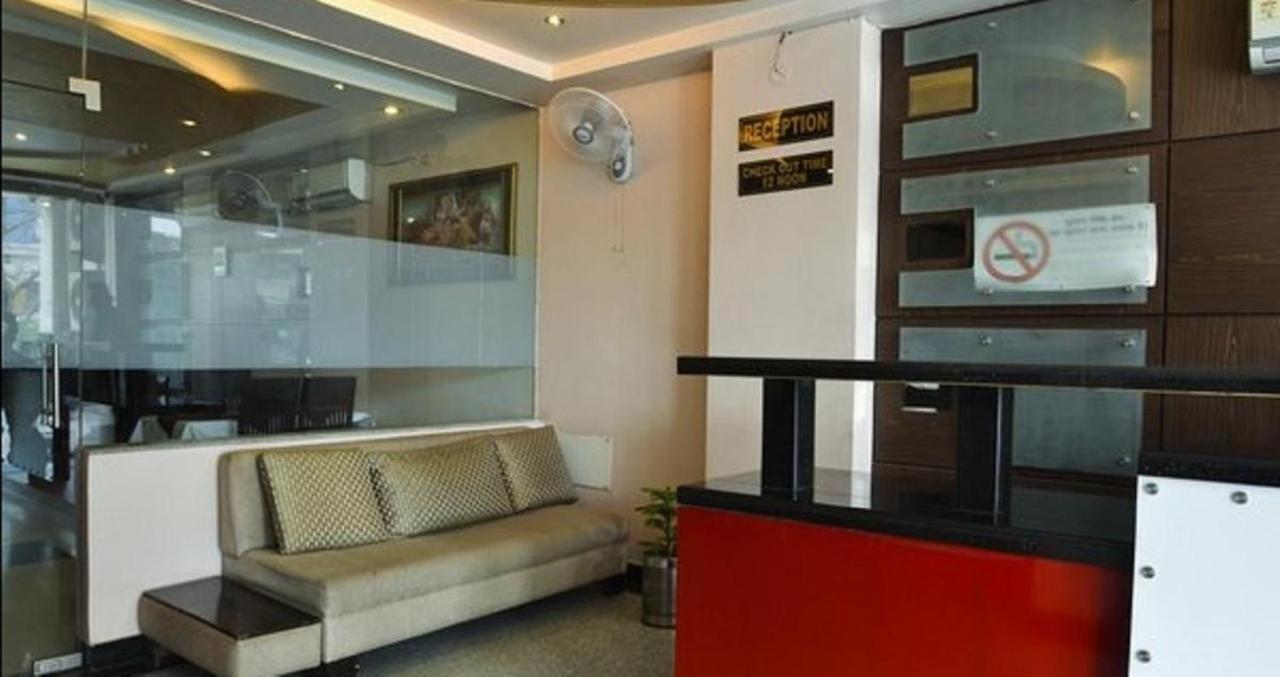 Paramount Hotel ชัยปุระ ภายนอก รูปภาพ