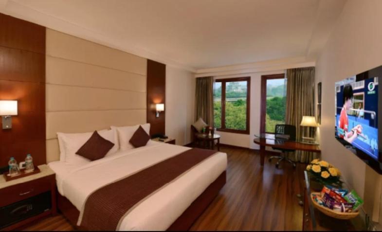 Paramount Hotel ชัยปุระ ภายนอก รูปภาพ